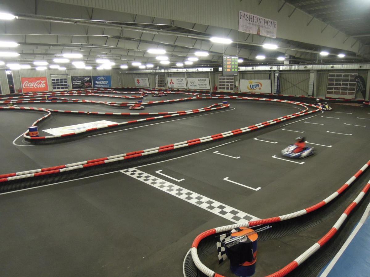 Silver & Gokart Center Hotel